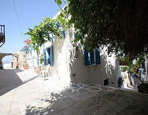 Bourgos Studios Naxos Town Greece