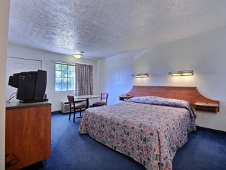 Hotel pic Days Inn by Wyndham Indianapolis South