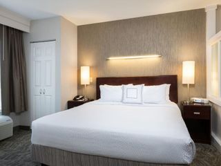 Фото отеля SpringHill Suites Indianapolis Fishers