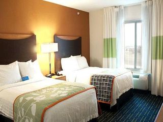 Hotel pic Fairfield Inn & Suites Kansas City Overland Park