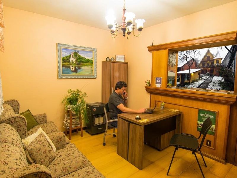 Hotel Photo 1