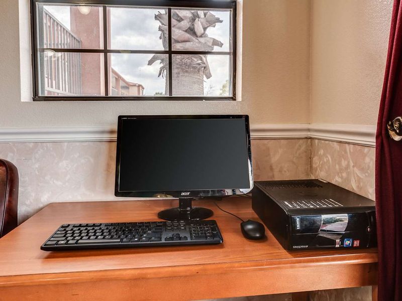 Hotel Photo 10