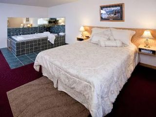 Hotel pic Travelodge Inn & Suites by Wyndham Missoula University Park