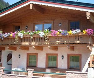 CHALET HOCHLANDHÄUSL Kirchberg Austria
