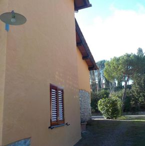 NearBy Hotel