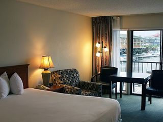 Фото отеля Astoria Riverwalk Inn
