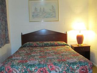 Hotel pic Relax Inn - Cottage Grove