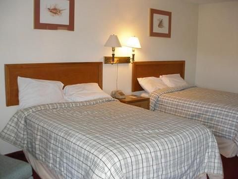 Photo of Red Carpet Inn & Suites New Cumberland