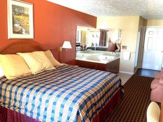 Hotel pic Riverview Inn - Pigeon Forge/Sevierville