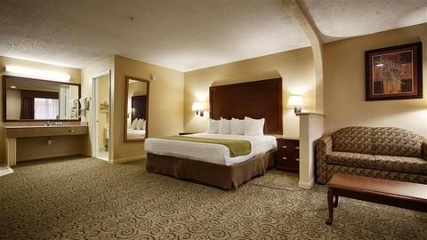 Photo of Best Western Deer Park Inn and Suites