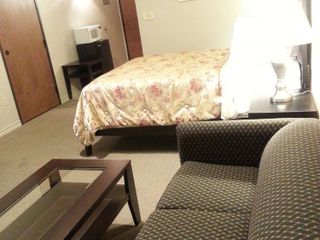 Hotel pic Premium Inn and Suites