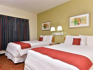 Фото отеля Americas Best Value Inn & Suites-Winnie