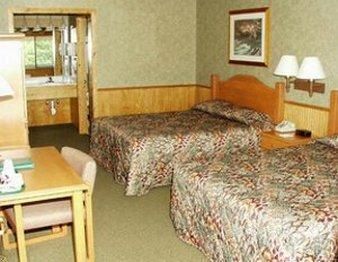 Poulsbo Inn & Suites