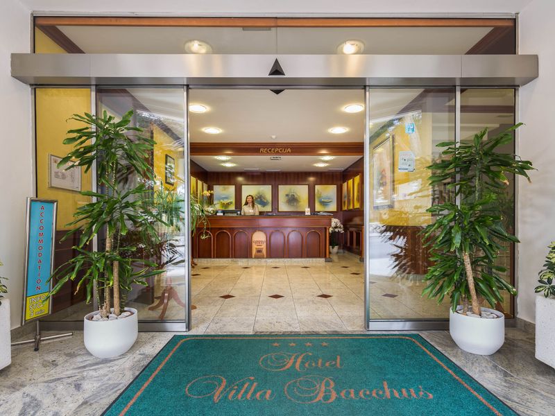 Hotel Photo 9