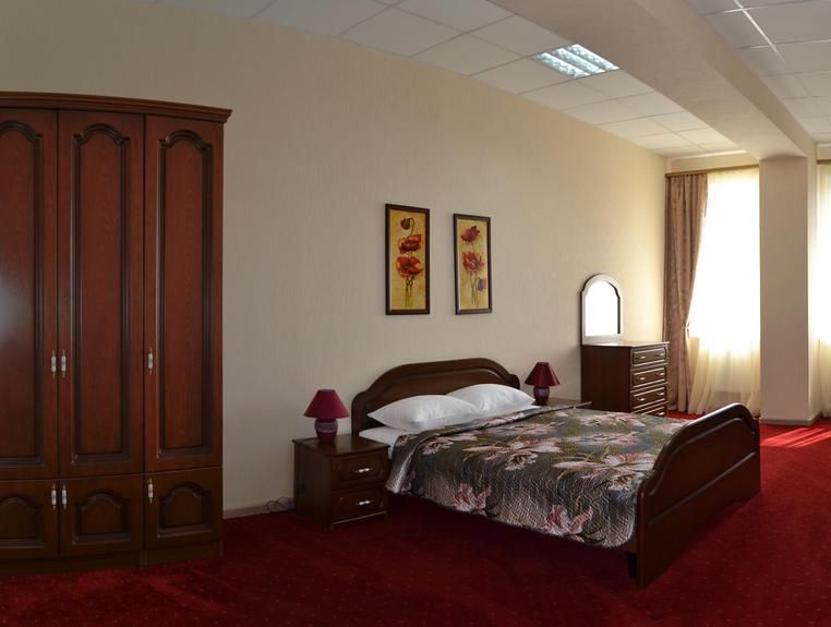 Hotel Photo 1