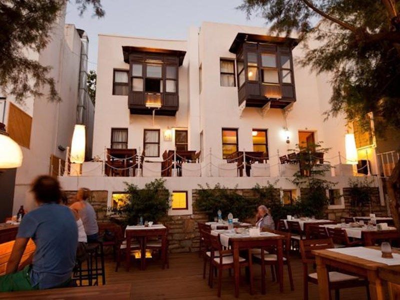 Hotel Photo 1