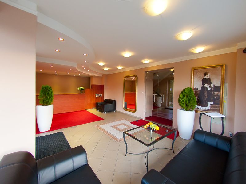 Hotel Photo 6