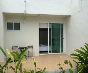 PRANBURI POOL Ban Hmai Thailand