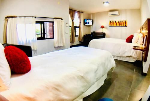 Hotel Photo 3