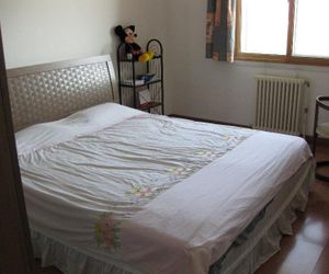 Lin Jia Hostel Wangjing China
