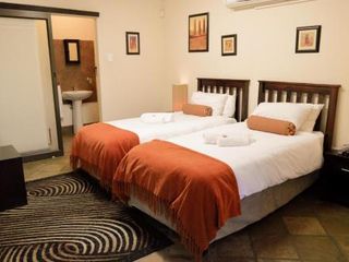 Фото отеля Sun River Kalahari Lodge