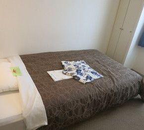 NearBy Hotel