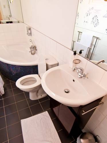 Hotel Photo 10