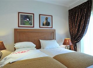 Hotel pic Hoyohoyo Chartwell Lodge