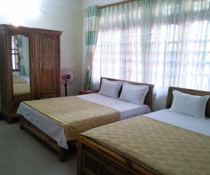 Hoang Ngoc Hotel Cat Ba Island Vietnam
