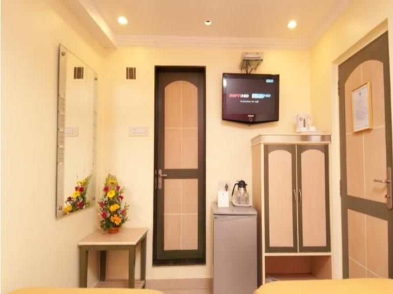 Hotel Photo 6