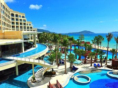 Ocean View Resort Yalong Bay