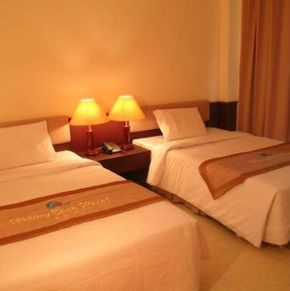 NearBy Hotel