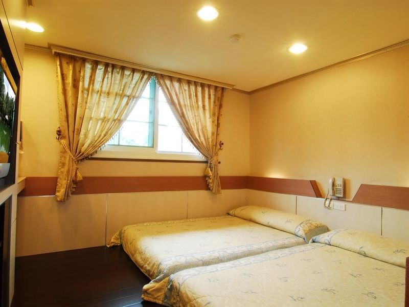 Hotel Photo 12