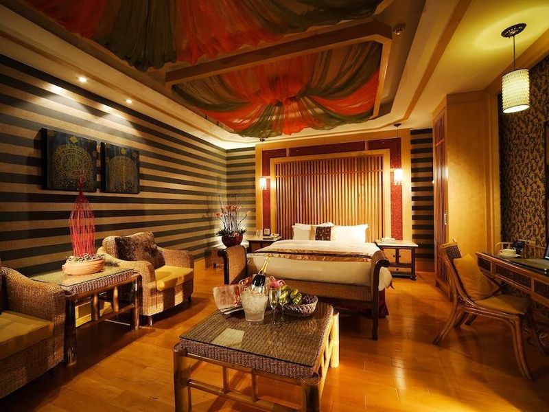 Hotel Photo 11
