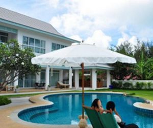 Baan Jeen Hotel Samroiyod Beach Ban Hmai Thailand