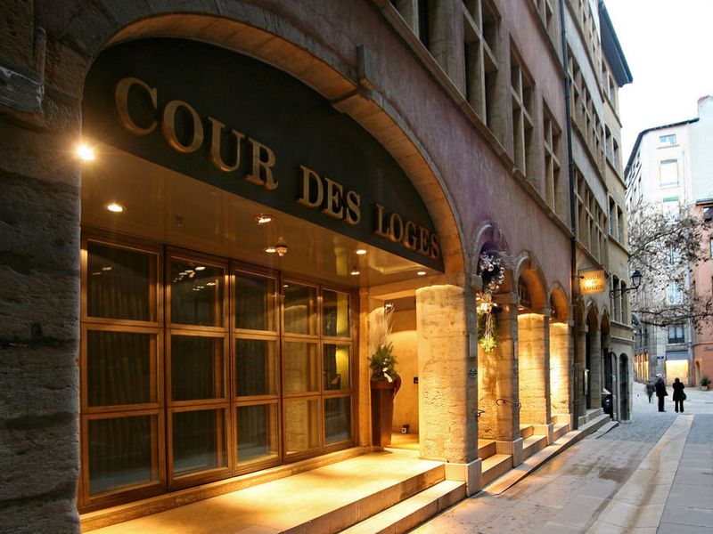 Hotel Photo 1