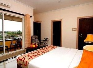 OYO 317 Choys Waterfront Residence Negombo Sri Lanka