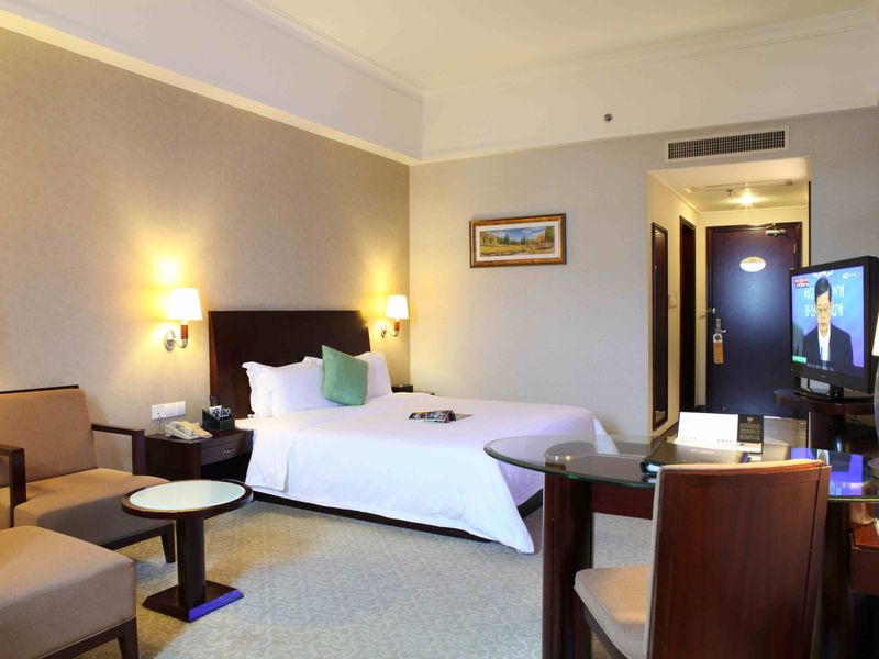 Hotel Photo 6