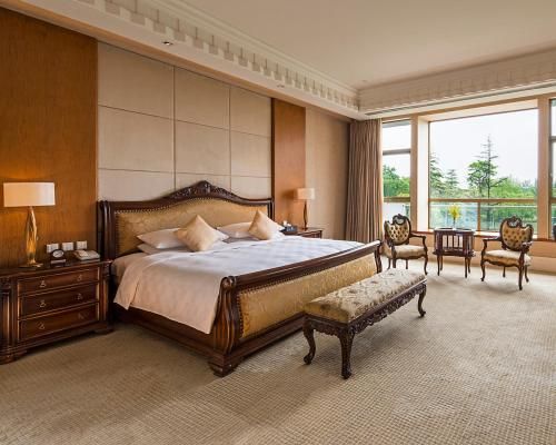 Suzhou Jinji Lake Grand Hotel