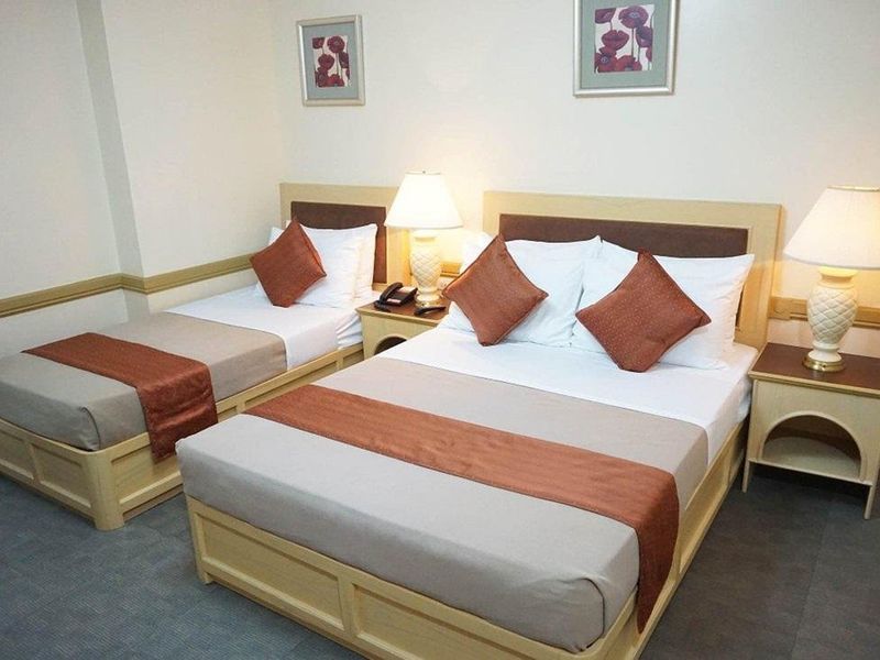 Hotel Photo 5