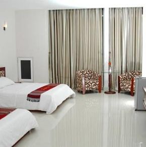 NearBy Hotel