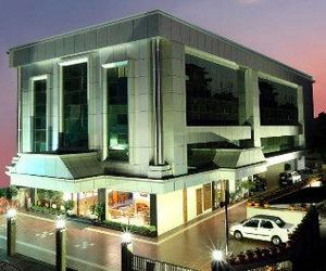 Hotel Grand Seasons Kochi India