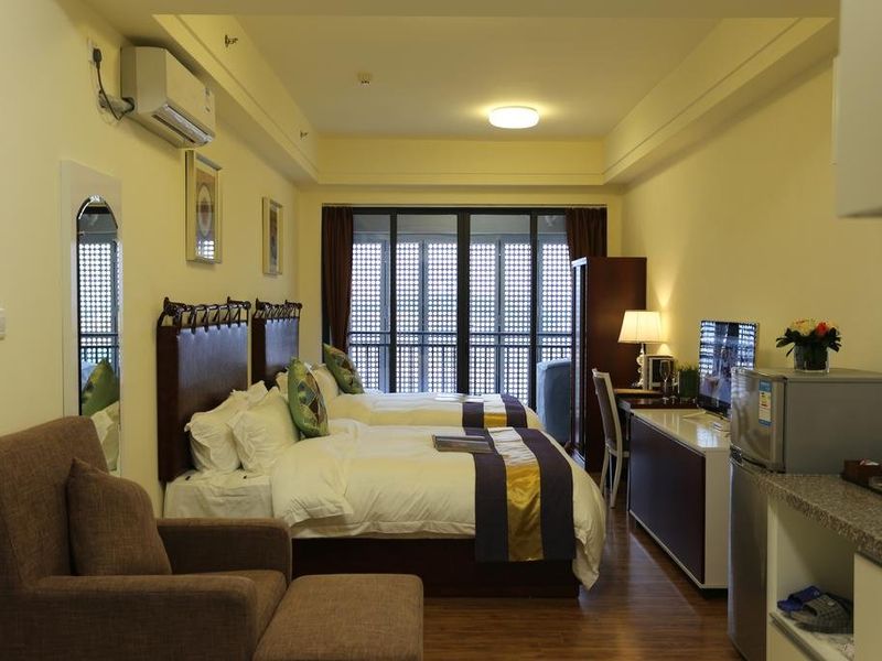Hotel Photo 6