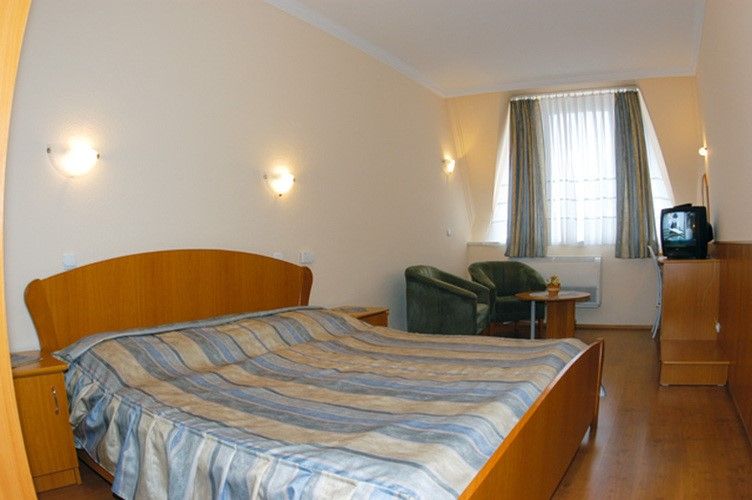 Hotel Photo 1