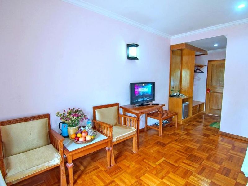 Hotel Photo 7