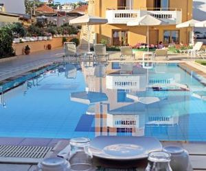 Esperides Hotel Apartments Agia Marina Greece