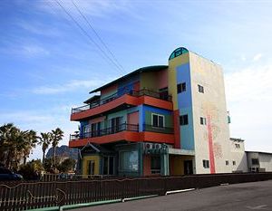 Suncity Guesthouse Cheju-do Island South Korea