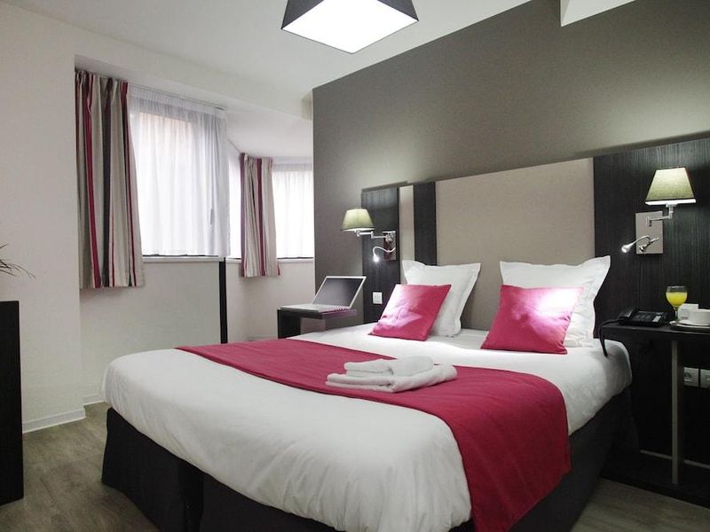 Hotel Photo 5