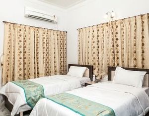 Simi International - The Imperial Guest House Kolkata India