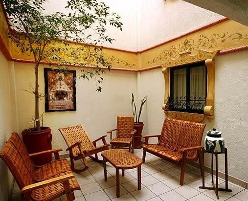 Hotel Photo 12